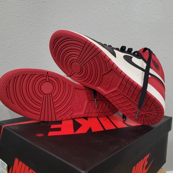 Air Jordan Retro 1 Retro High OG BG - Picture 6 of 9